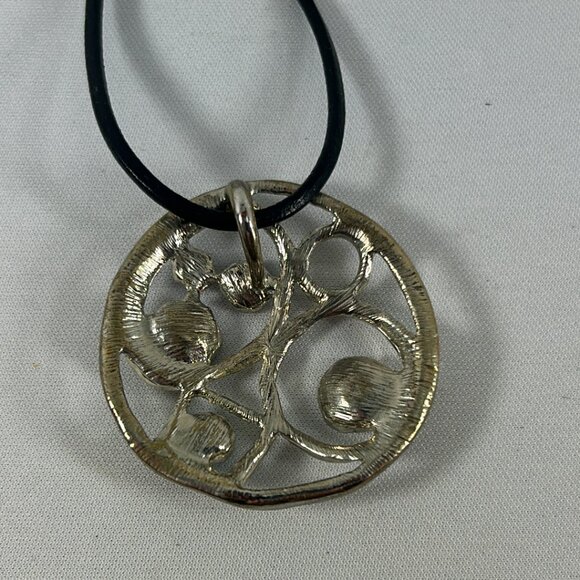 Silver Tone Round Rhinestones Pendant Corded Necklace Open Work Geometric - Picture 6 of 10